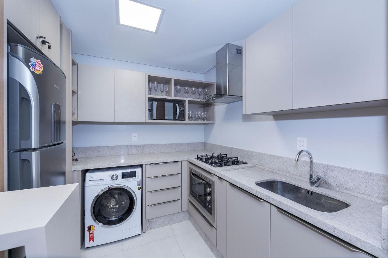 Adra 106 - Apartamento No Centro De Bombinhas - Rooftop Com Piscina E Academia - A Poucos Metros Da Praia - Luaran gambar
