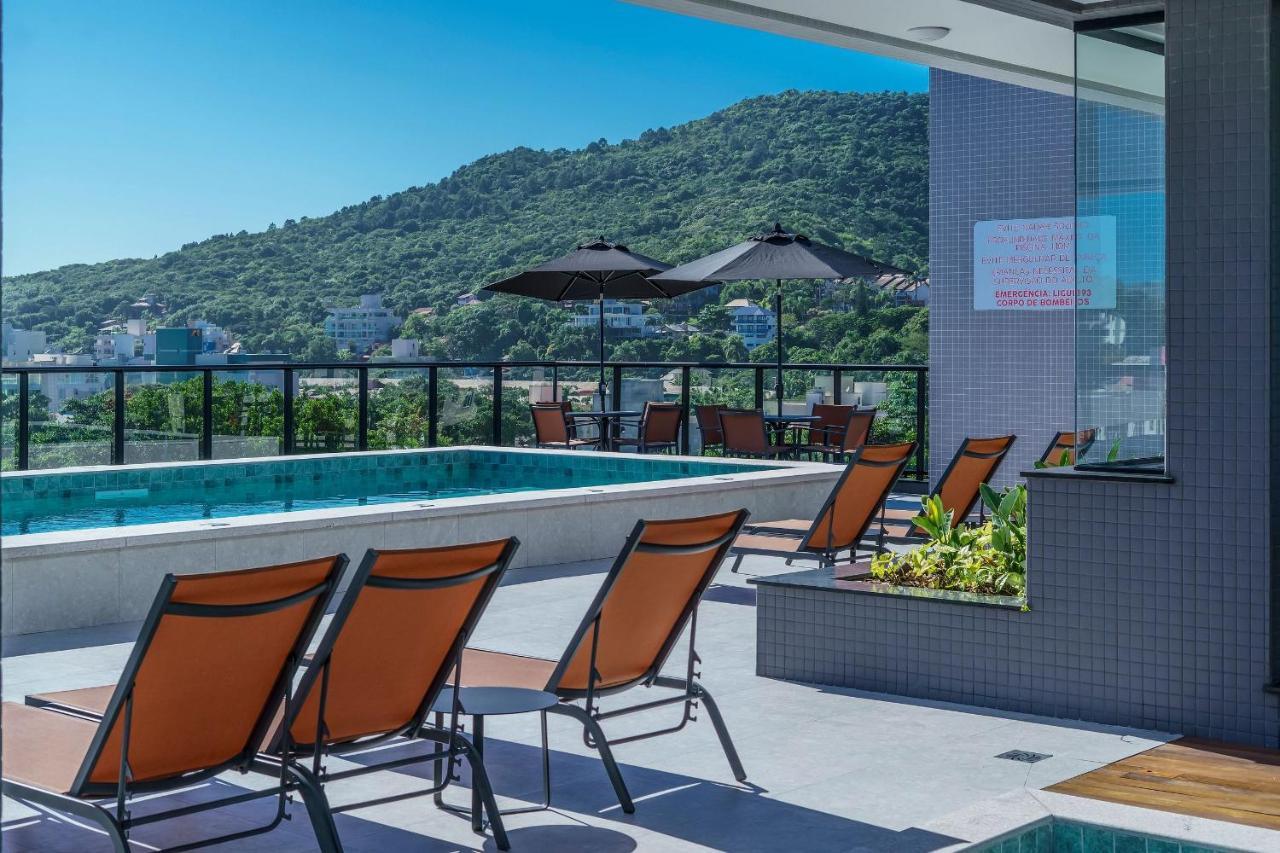 Adra 106 - Apartamento No Centro De Bombinhas - Rooftop Com Piscina E Academia - A Poucos Metros Da Praia - Luaran gambar