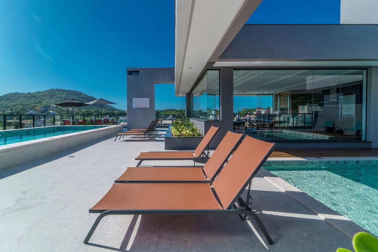Adra 106 - Apartamento No Centro De Bombinhas - Rooftop Com Piscina E Academia - A Poucos Metros Da Praia - Luaran gambar
